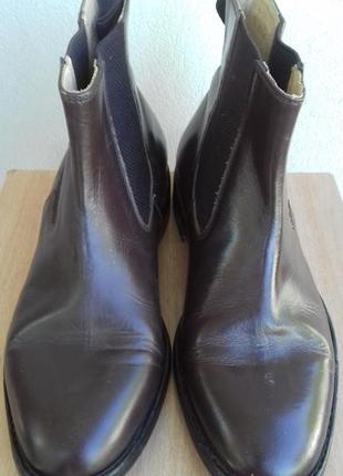 Кожаные ботинки