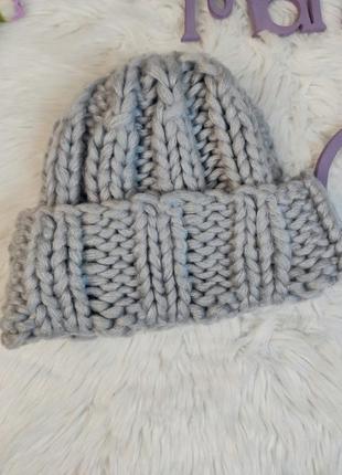 Женская зимняя шапка серая вязаная теплая размер 56 см s-м4 фото