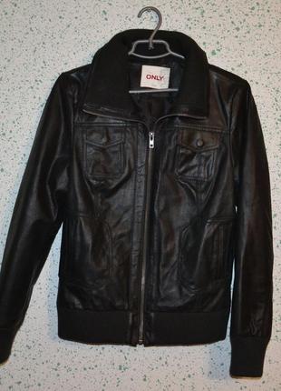 Чоловіча шкіряна куртка only , р. s