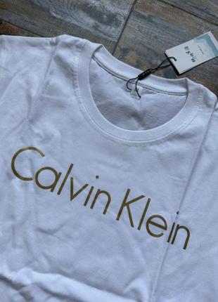 Новая белая футболка calvin klein2 фото