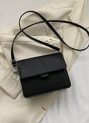 Женская классическая сумочка через плечо кросс-боди на широком ремешке 10165 черная1 фото