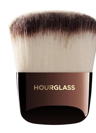 Пензель hourglass ambient powder brush1 фото