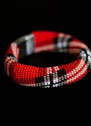 Браслет жгут из бисеру шотландка, украшение с принтом шотландская клетка, браслет в стиле burberry1 фото