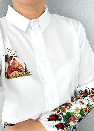 Стильная рубашка-вышиванка с принтом5 фото