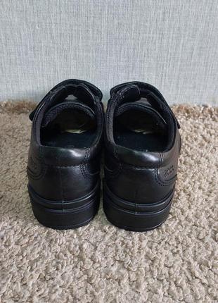 Шкіряні дитячі туфлі на хлопчика ecco cohen. 28 розмір, устілка 17,5 см.5 фото