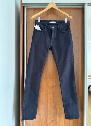 Темно синие мужские джинсы1 фото