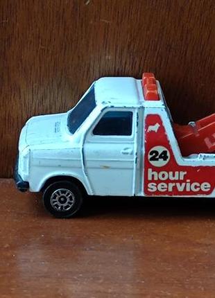 Corgi ford transit wrecker made in great britain