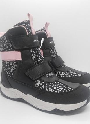 Шкіряні зимові водонепроникні черевики geox оригінал1 фото