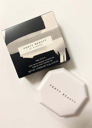 Пудра fenty beauty by rihanna pro filt'r soft matte powder foundation відтінок 1201 фото