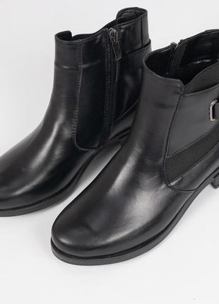 Кожаные черные женские ботинки3 фото