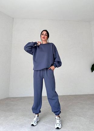 Женский теплый спортивный костюм свободного кроя oversize (свитшот + брюки джогеры)7 фото