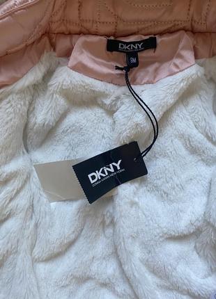 Куртка детская dkny теплая на искусственном меху 9м7 фото