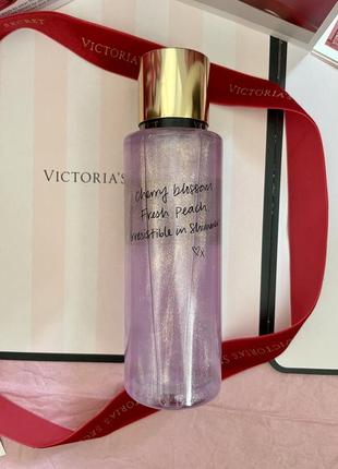 Victoria's secret love spell shimmer fragrance mist4 фото