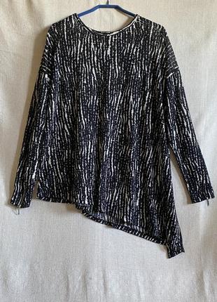 Свободная трикотажная блуза асимметричный низ1 фото