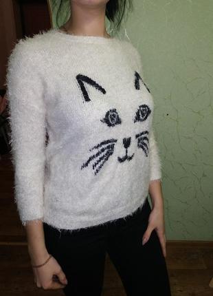 Мягусенький светрик травичка з котиком