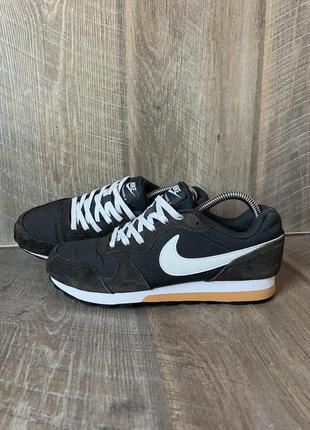 Кроссовки nike md runner 39/24,5см1 фото