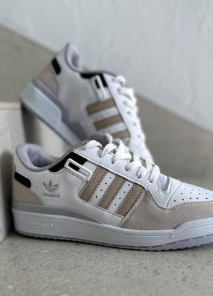 Женские белые кроссовки, кеды adidas forum. кросівки жіночі