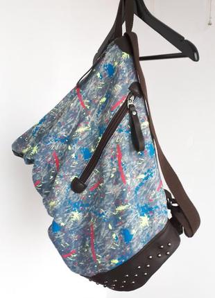 Рюкзак из плотной канвы и кожзаменителя вместительный разноцветный яркий рюкзак из ткани2 фото