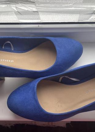 Синие голубые туфли