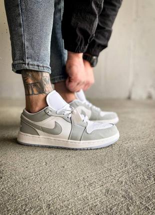 Кроссовки nike air jordan1 low "wolf grey"