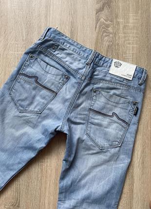 Мужские классические джинсы6 фото