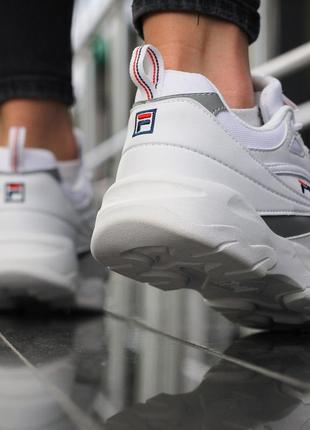 Кросівки жіночі fila ray2 фото