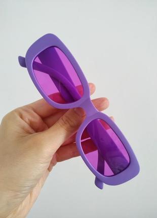 Очки фиолетовые узкие прямоугольные солнцезащитные очки унисекс тренд3 фото