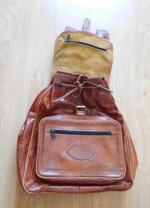 Женский кожаный рюкзак.