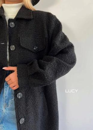 Трендовое шерстяное пальто букле барашка миди на пуговицах с карманами свободного прямого кроя теплое стильное4 фото
