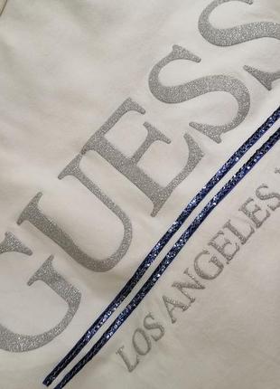 Белая базовая футболка guess3 фото