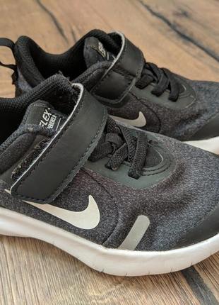 Nike кросівки для хлопчика чорні - 27.5