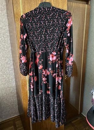 Сукня на запах