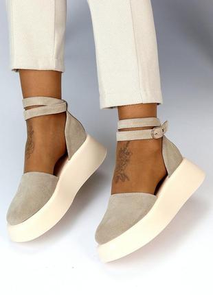 Жіночі натуральні замшеві туфлі бежевого кольору, відкриті туфлі з ремінцем8 фото