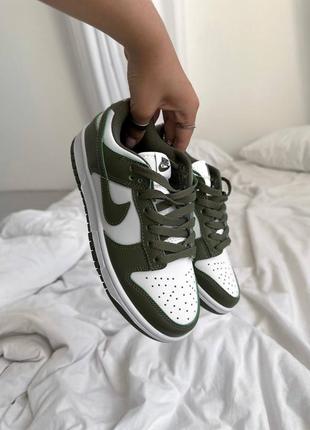 Кожаные кроссовки nike sb dunk low medium olive7 фото