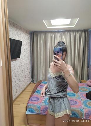 Велюровая пижама с кружкой2 фото