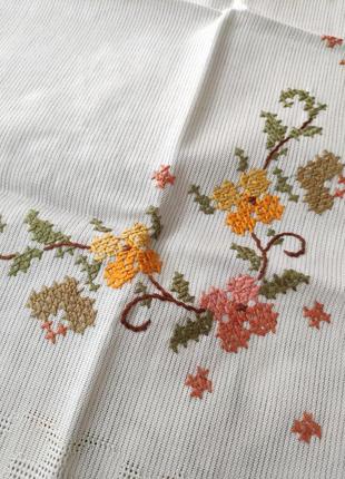 Две салфетки с вышивкой, ручная вышивка