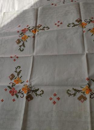 Две салфетки с вышивкой, ручная вышивка