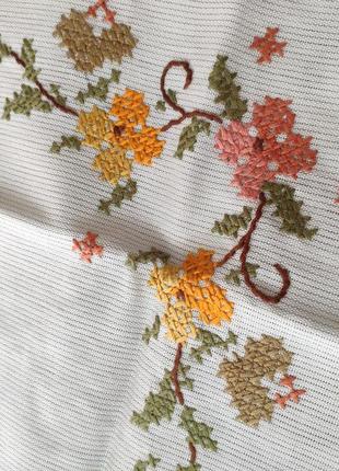Две салфетки с вышивкой, ручная вышивка