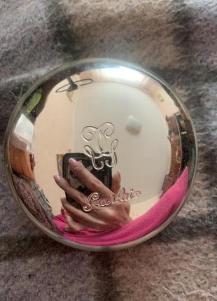 Футляр пудры guerlain c пуховкой — ціна 210 грн у каталозі Пудра Купити ...