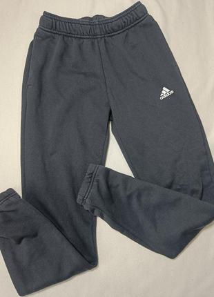 Спортивні штани adidas.  оригінальні дитячі спортивні штани adidas b ft ts (gn3967)