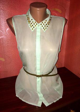 Блуза з шипами на комірі amisu