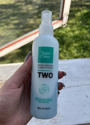 Двофазний спрей з кератином і екстрактом квітів тіарі - tiarecolor two bi-phase moisturizing conditioner2 фото