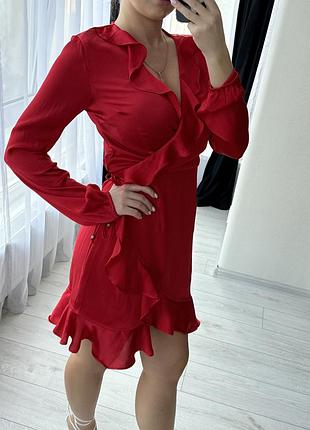 Платье на запах с воланами vero moda