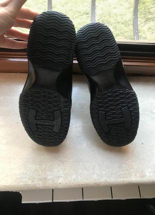Hogan 4