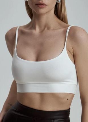 Белый классический топ gepur