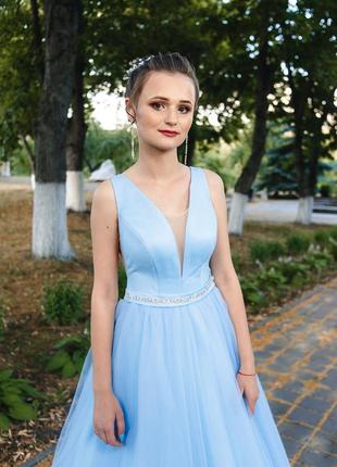 Вечірня сукня