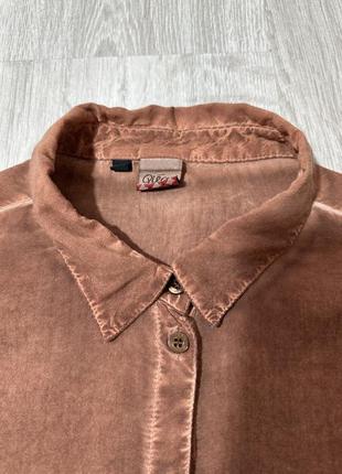 Легкая рубашка вискоза коричневая с карманами qiero5 фото