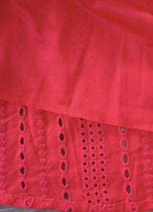 Коротка сукня з відкритими плечами, тканина з вибитими дірками8 фото