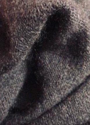 Базовий светр із v-подібним вирізом зі 100% кашеміру лілового кольору maddison9 фото