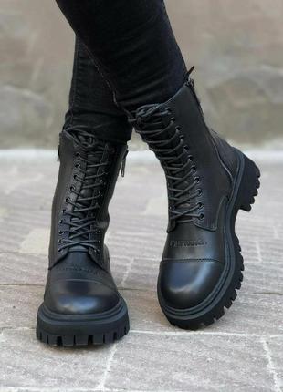 Кросівки жіночі balenciaga black tractor side-zip boots